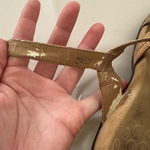 Vionic $100 Women 7 Adjustable Back Strap Sandals “Amber Gold Cork” Arch Support - Picture 5 of 6